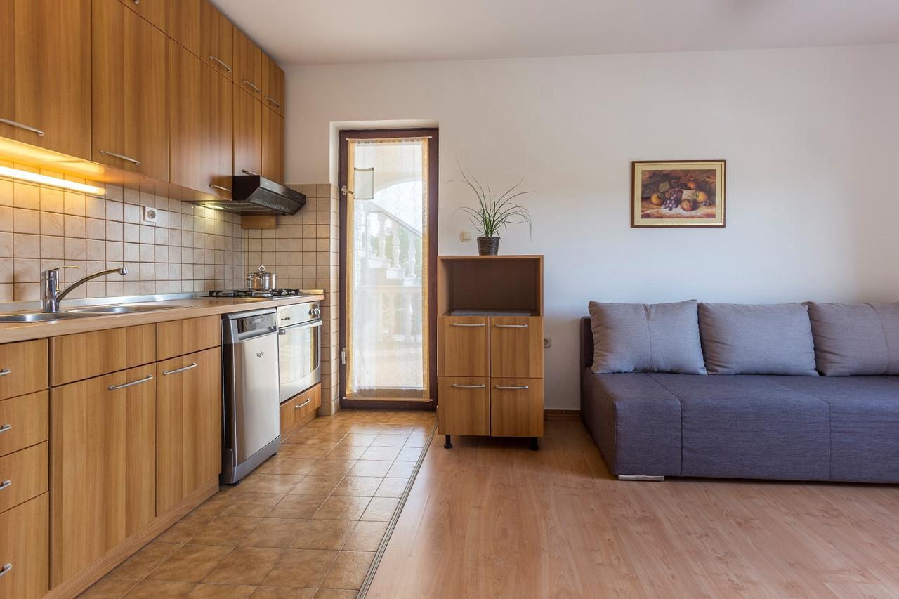 Apartments Rajkovic Labin  Extérieur photo