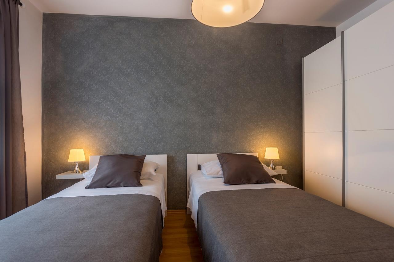 Apartments Rajkovic Labin  Extérieur photo