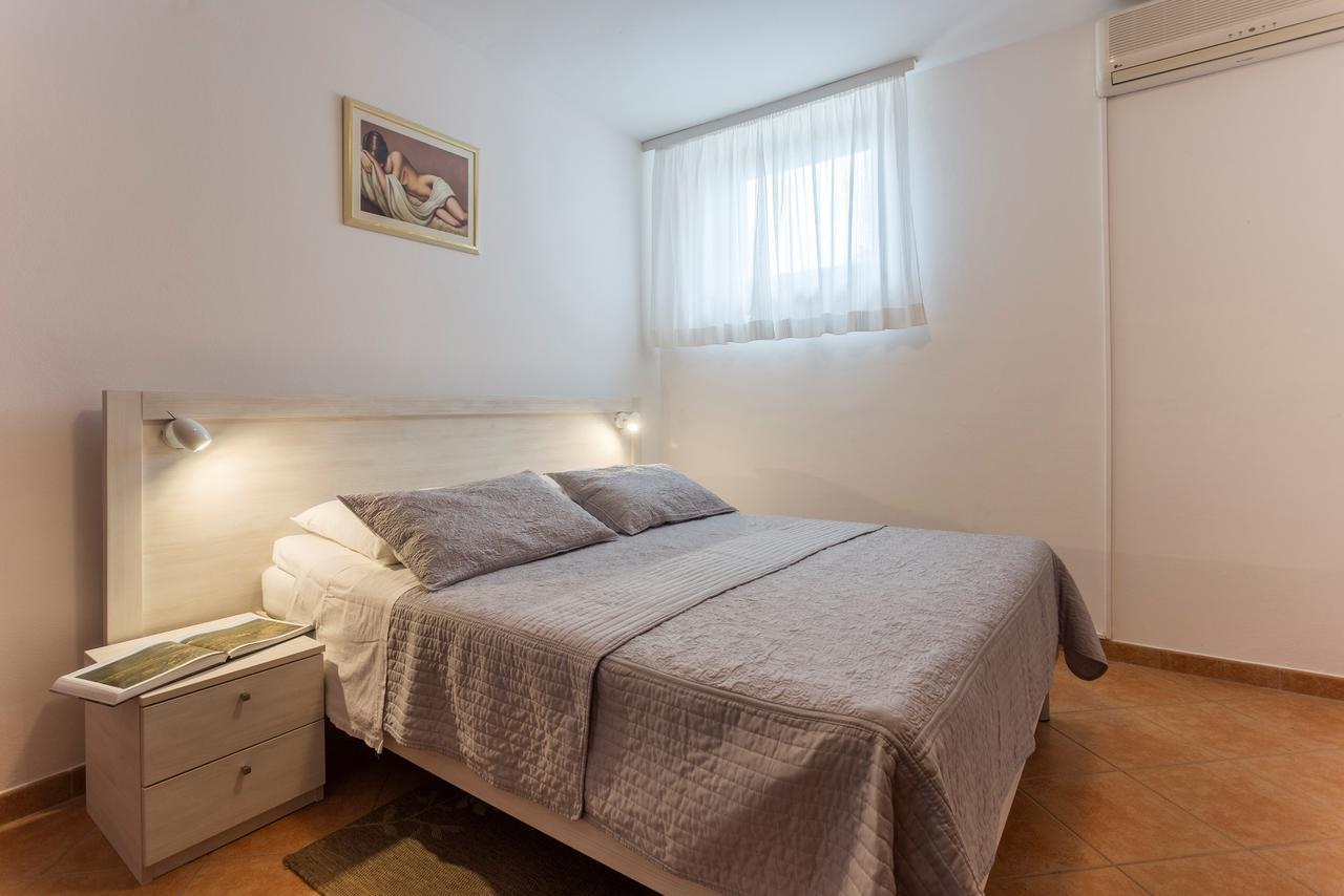 Apartments Rajkovic Labin  Extérieur photo